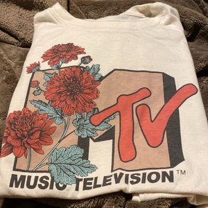 MTV shirt